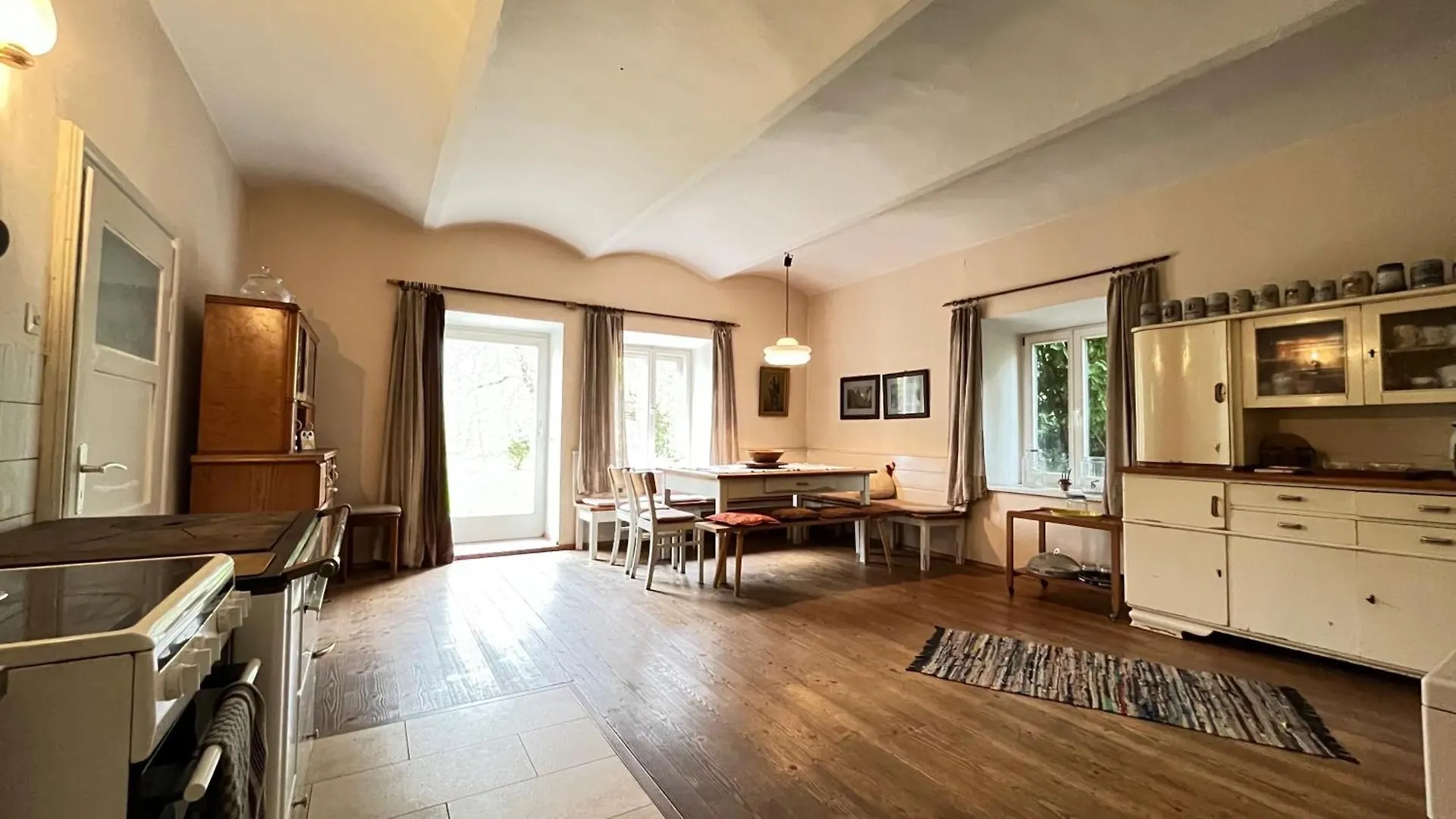 Veranstaltungszentrum Pruehmuehle Mit Schlafplaetzen Eggenfelden Holiday home